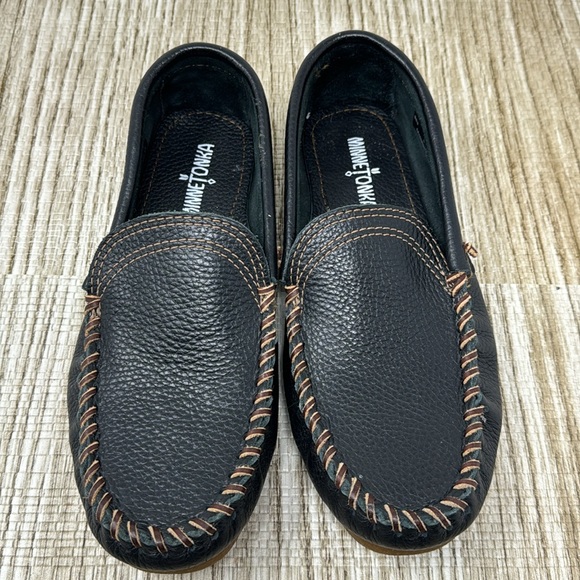 Minnetonka Shoes - Picture 2 of 8